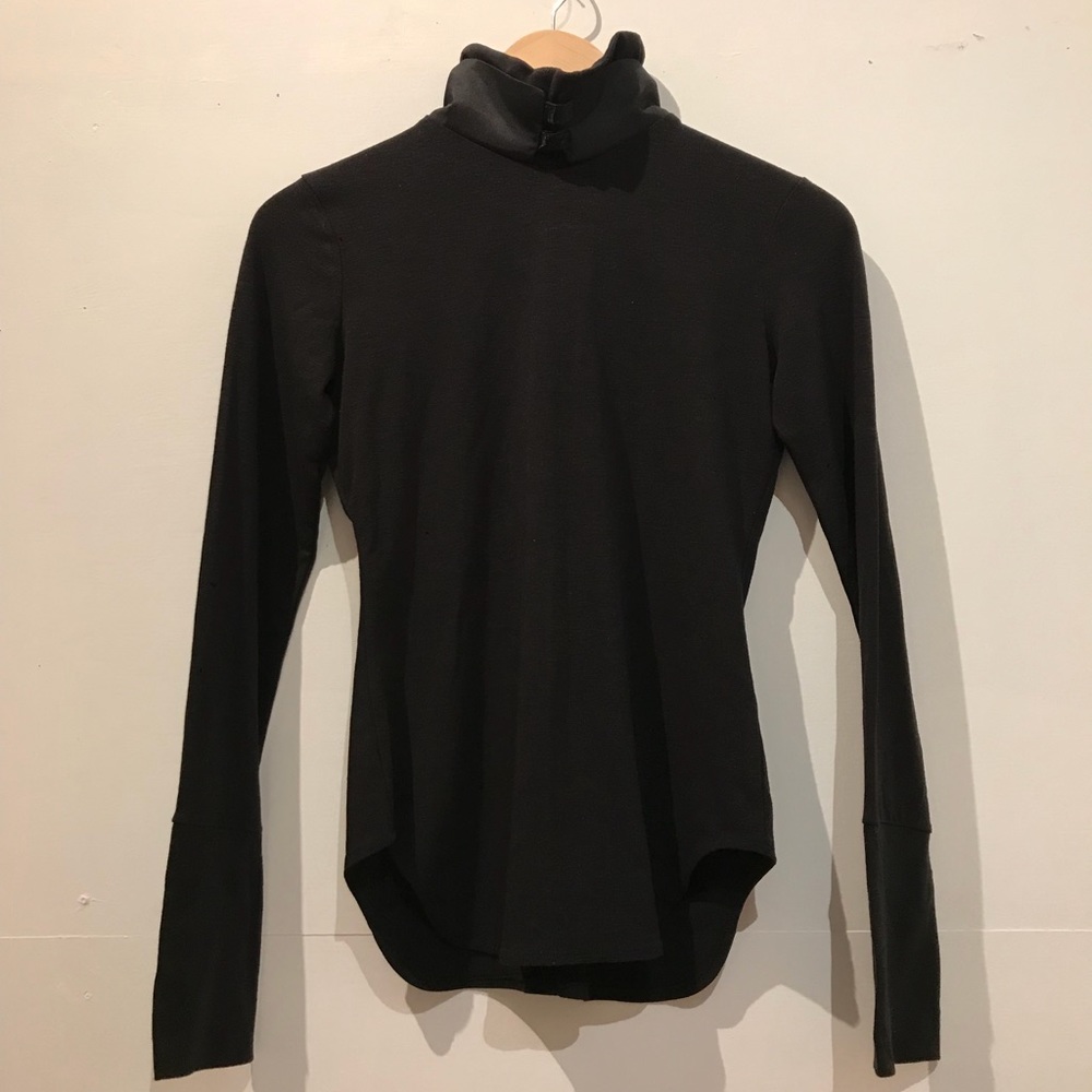 Boutique B&SOL turtleneck